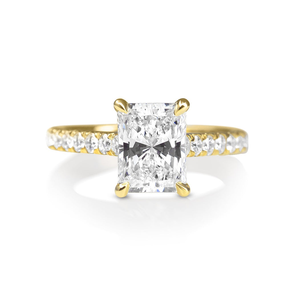 Radiant Cut Diamond Engagement Ring